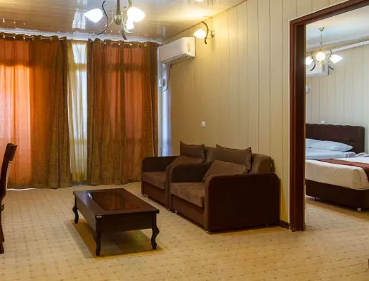 Zheo Park Hotel Qeshm